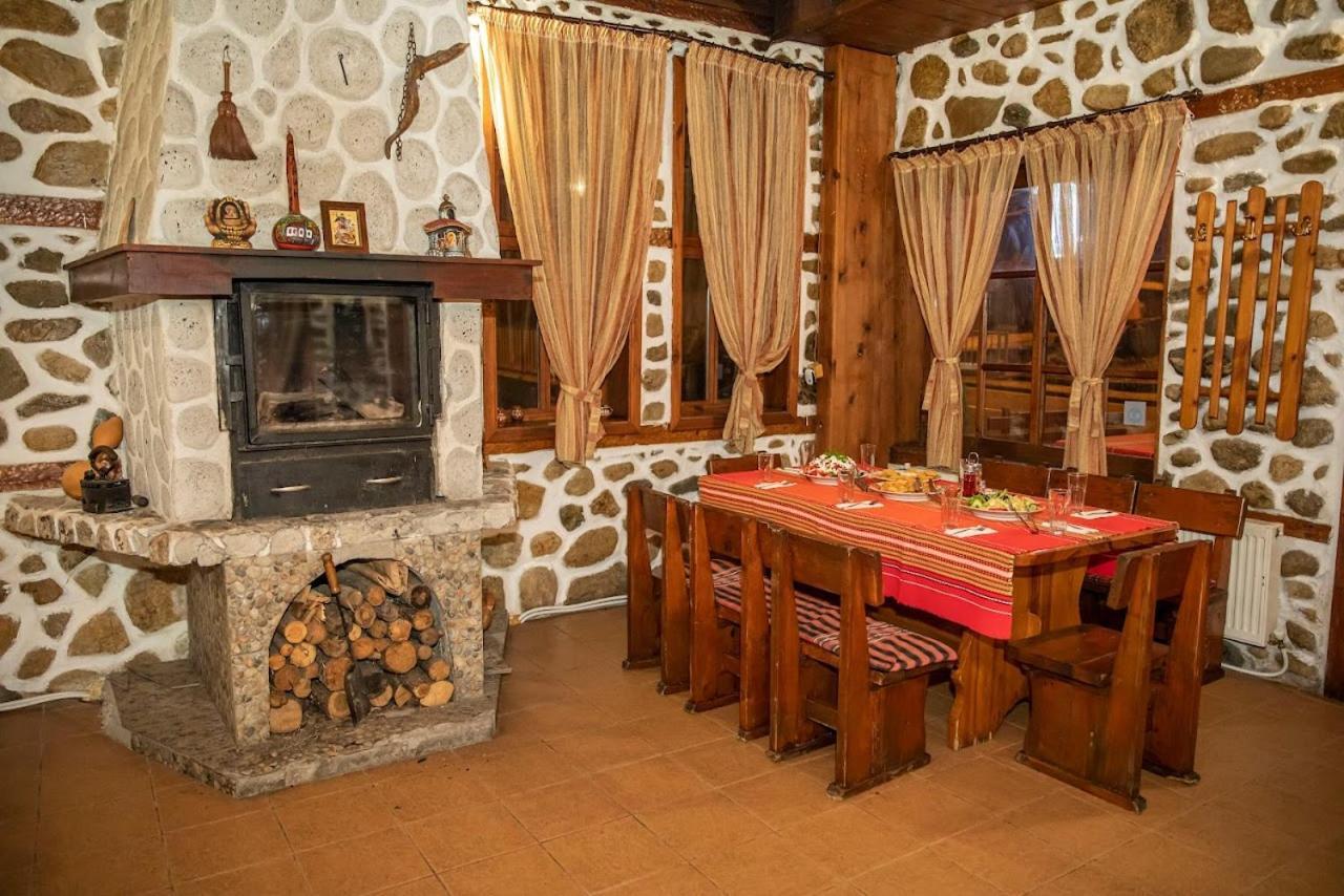 Стария Чинар Мелник Hotel Buitenkant foto