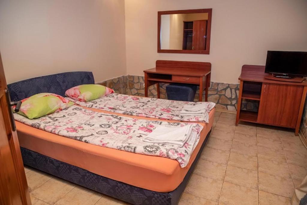 Стария Чинар Мелник Hotel Buitenkant foto